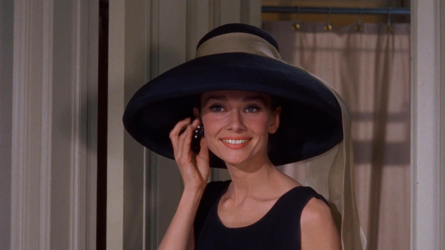 Audrey_Hepburn_Tiffanys_vangardist